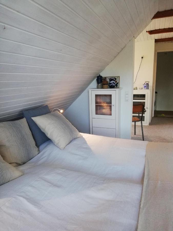Apartamento Tankefuld Living'S Horsefarm Svendborg Exterior foto